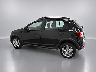 Used 2016 Dacia Sandero Stepway Laureate Black - Interior and Exterior details 7