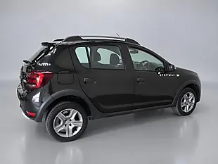 Used 2016 Dacia Sandero Stepway Laureate Black - Interior and Exterior details 8
