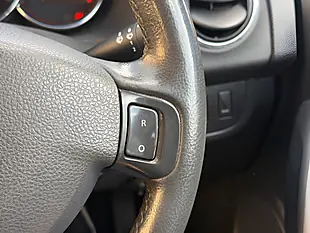 Used 2016 Dacia Sandero Stepway Laureate Black - Interior and Exterior details 13