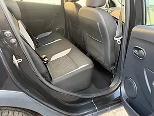 Used 2016 Dacia Sandero Stepway Laureate Black - Interior and Exterior details 18