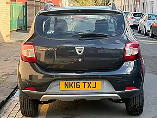 Used 2016 Dacia Sandero Stepway Laureate Black - Interior and Exterior details 4