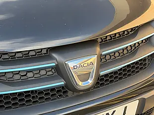 Used 2016 Dacia Sandero Stepway Laureate Black - Interior and Exterior details 7