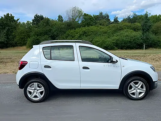 2016 Dacia Sandero Stepway Laureate 1.5 dCi
