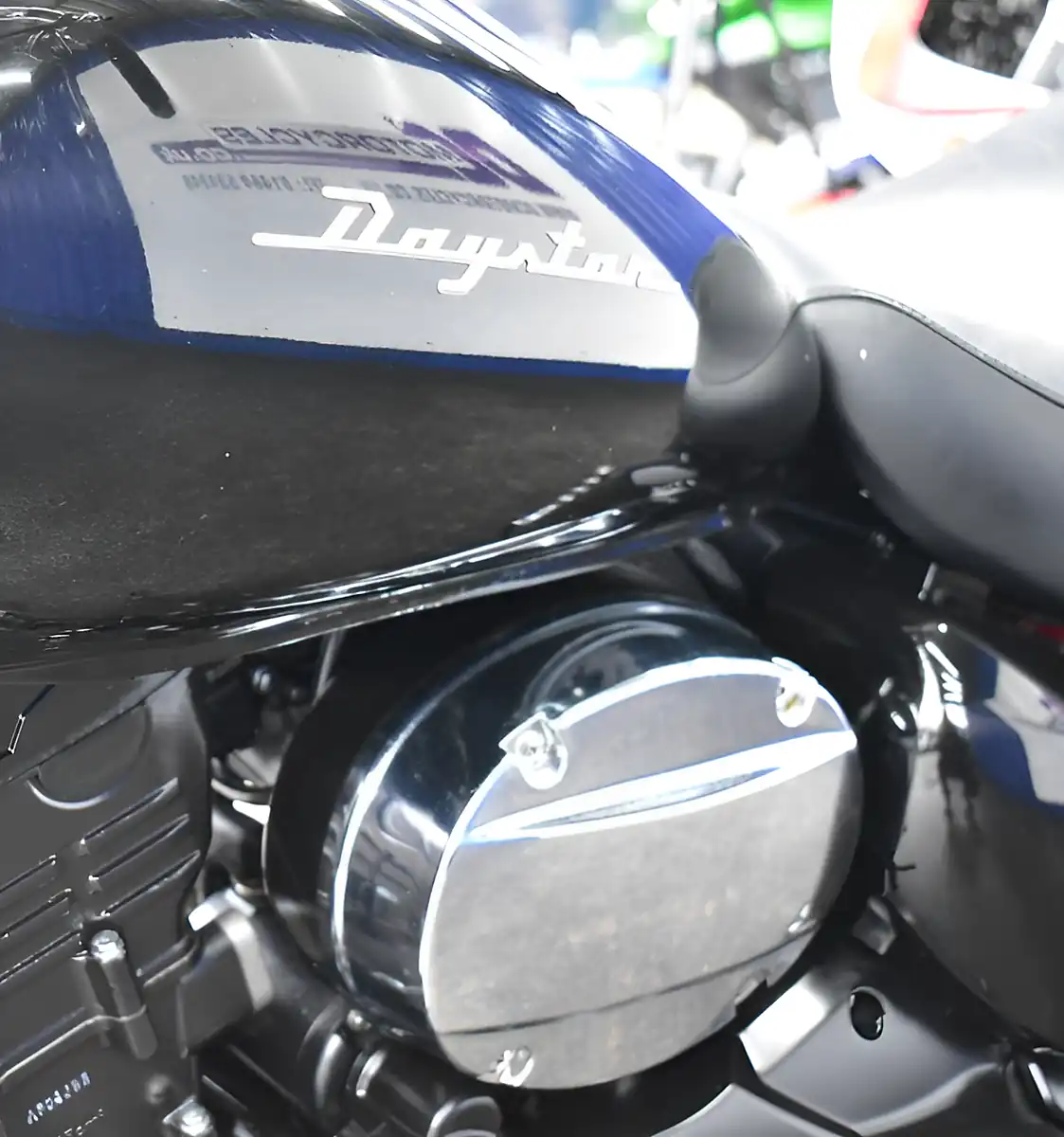 Used 2016 Daelim Daystar Black - Interior and Exterior details 12