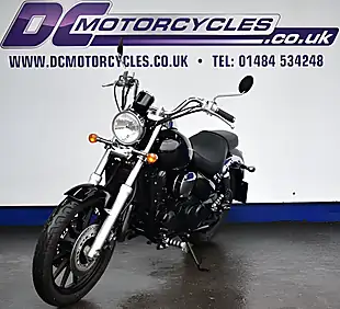 Used 2016 Daelim Daystar Black - Interior and Exterior details 4