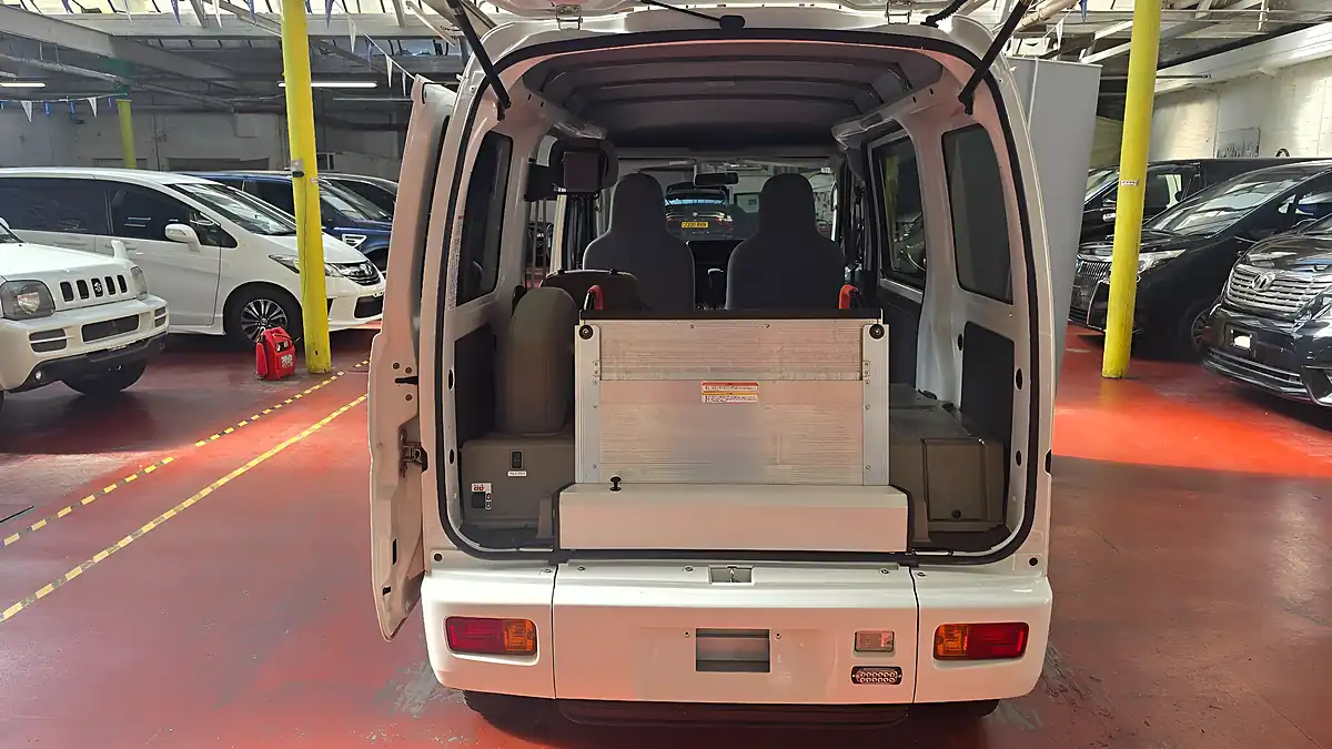 Used 2016 Daihatsu Hijet MPV Mobility Ramp White - Interior and Exterior details 14