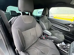 Used 2016 DS 3 Prestige Grey - Interior and Exterior details 12