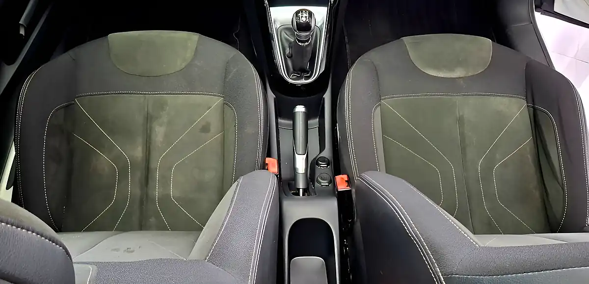 Used 2016 DS Automobiles DS 3 Cabrio Elegance White - Interior and Exterior details 18