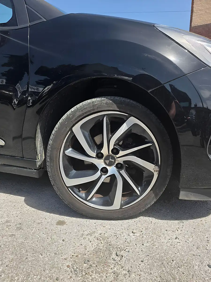 Used 2016 DS Automobiles DS 3 Cabrio Prestige Black - Interior and Exterior details 10