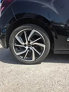 Used 2016 DS Automobiles DS 3 Cabrio Prestige Black - Interior and Exterior details 11
