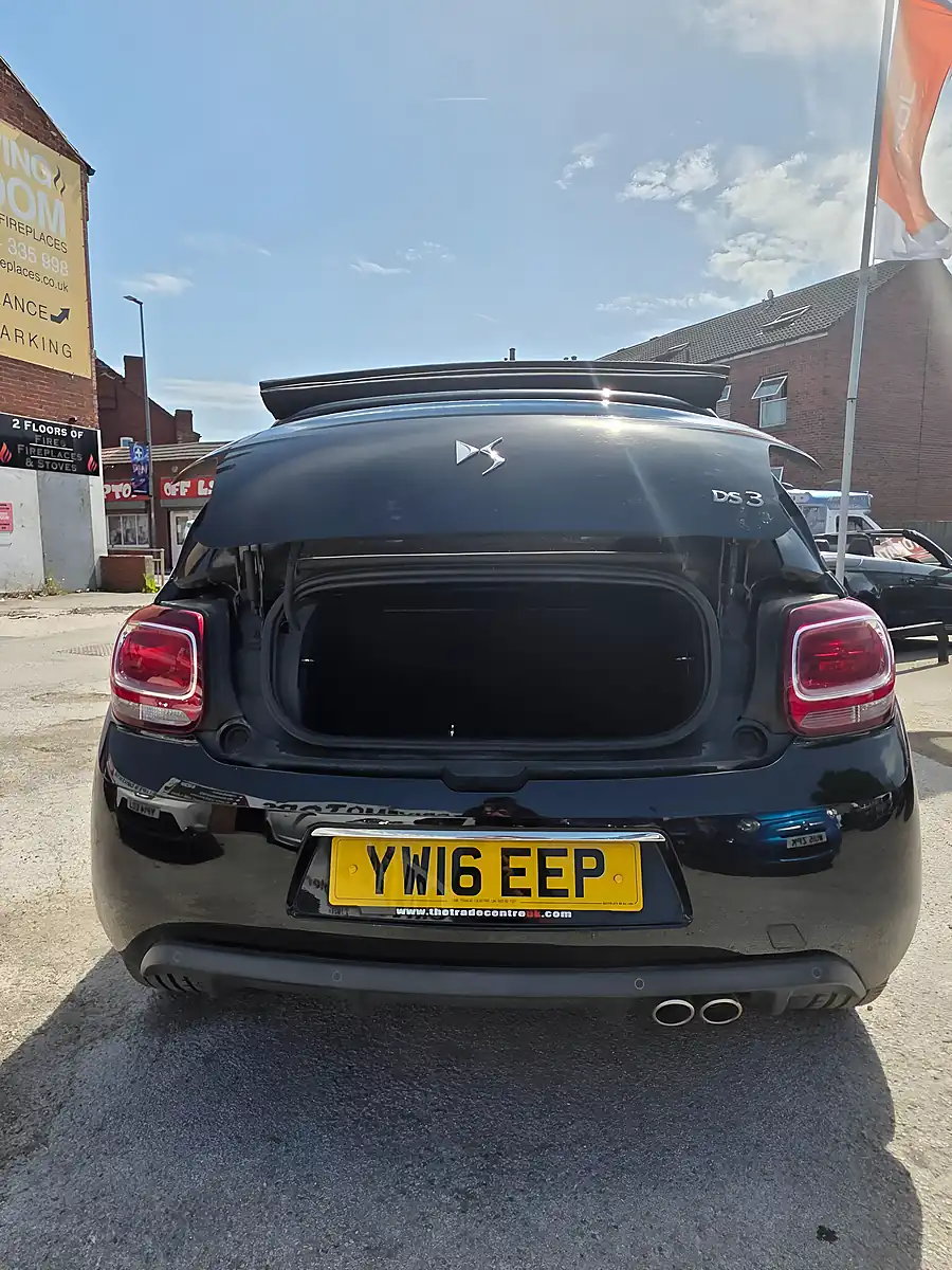 Used 2016 DS Automobiles DS 3 Cabrio Prestige Black - Interior and Exterior details 8