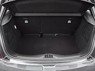 Used 2016 DS Automobiles DS 3 Chic Grey - Interior and Exterior details 8
