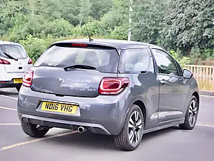 Used 2016 DS Automobiles DS 3 Chic Grey - Interior and Exterior details 9