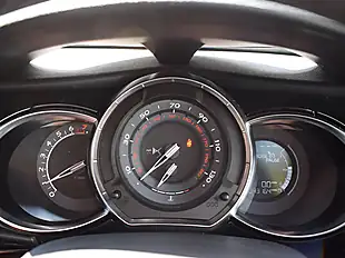 Used 2016 DS Automobiles DS 3 Dstyle Nav Grey - Interior and Exterior details 10
