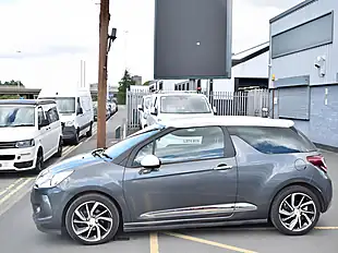Used 2016 DS Automobiles DS 3 Dstyle Nav Grey - Interior and Exterior details 4