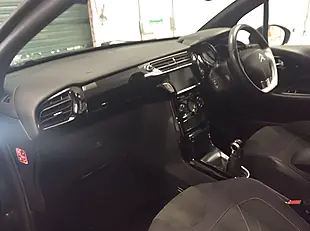Used 2016 DS Automobiles DS 3 Elegance Black - Interior and Exterior details 14