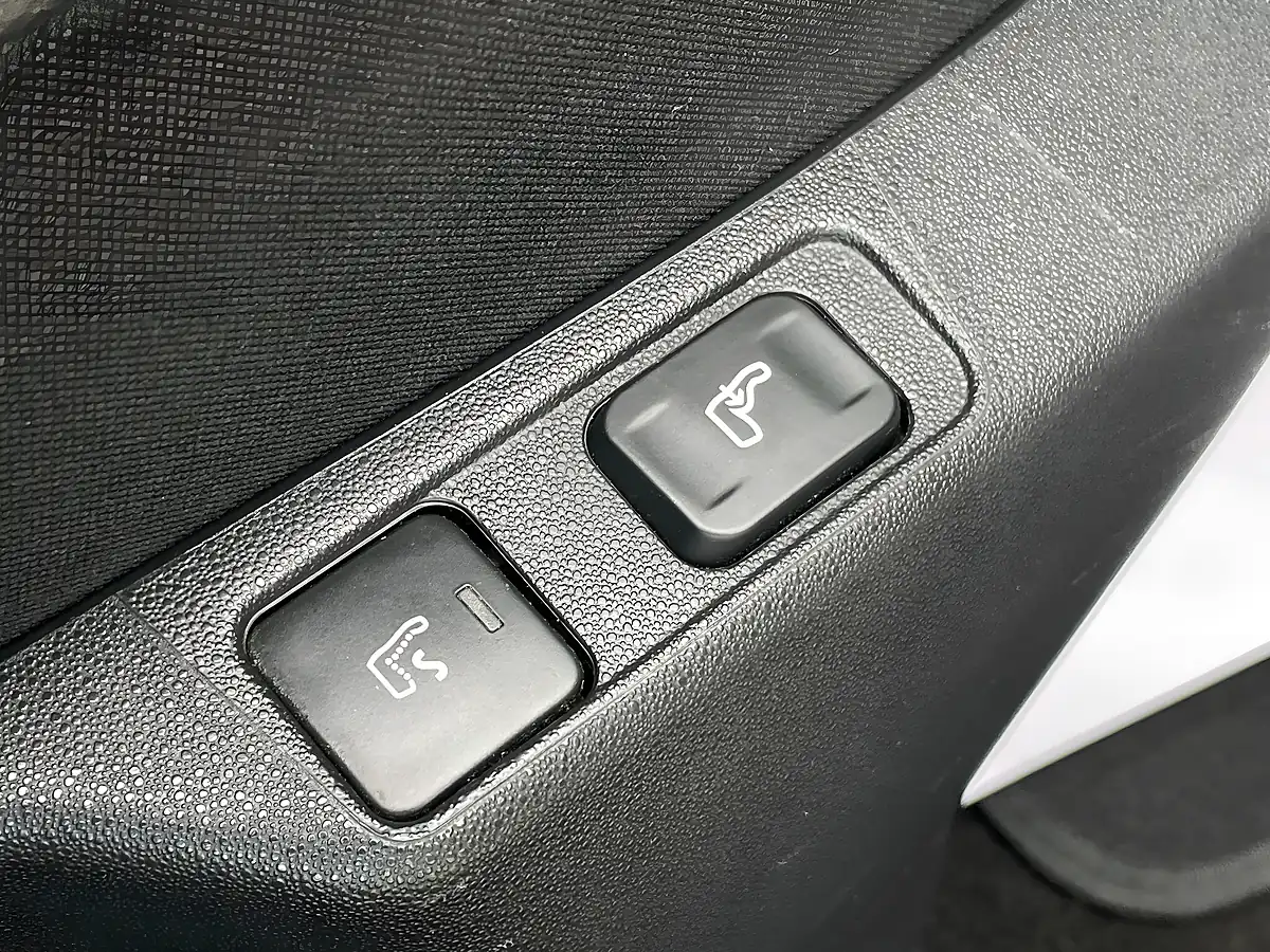 Used 2016 DS Automobiles DS 4 1955 - Interior and Exterior details 14