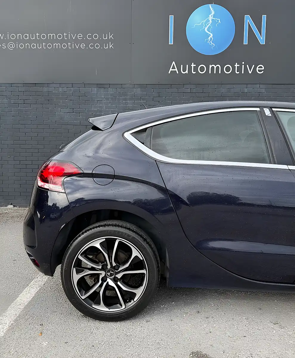 Used 2016 DS Automobiles DS 4 Prestige Ink Blue Met - Eku - Interior and Exterior details 11