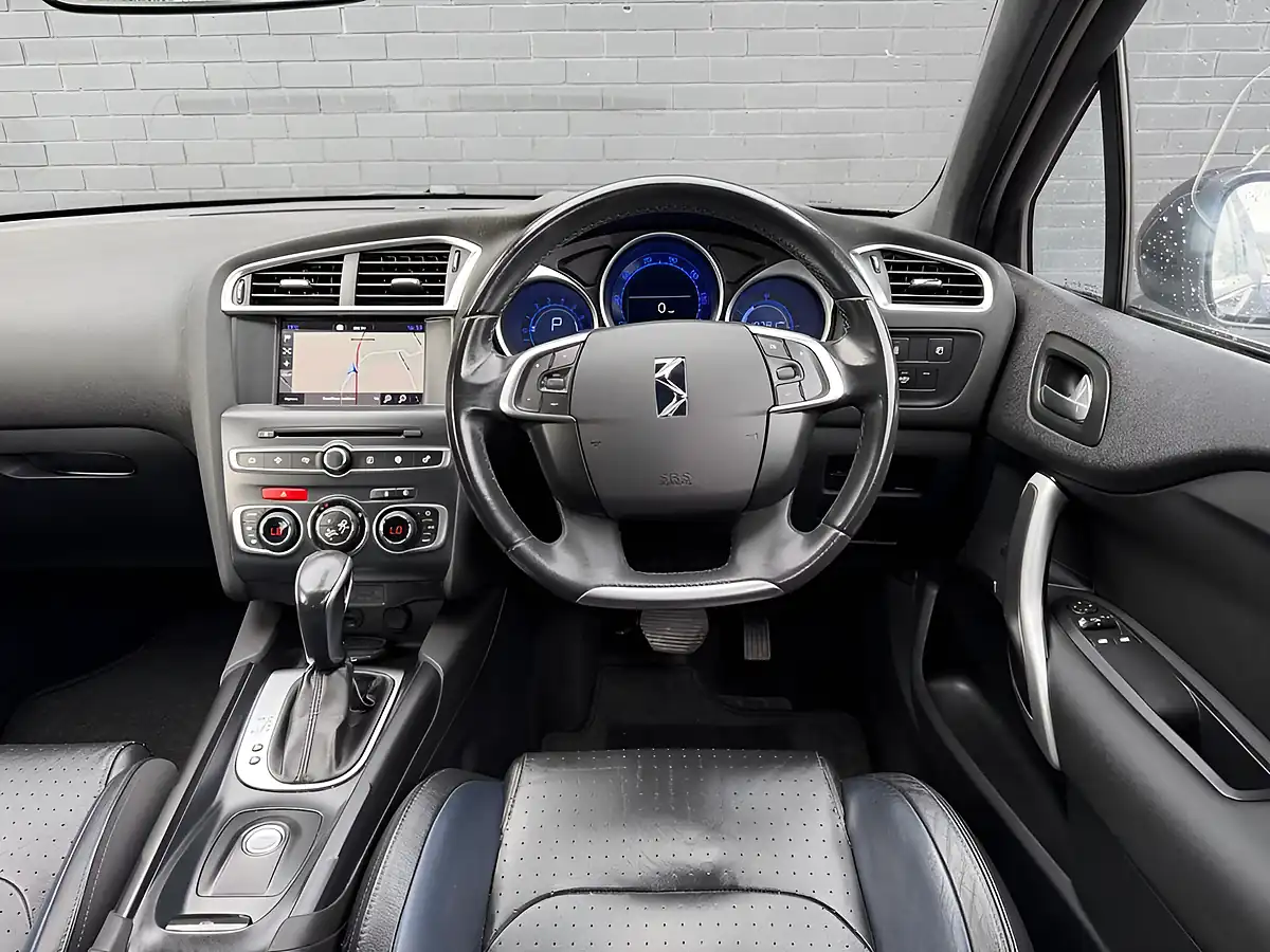 Used 2016 DS Automobiles DS 4 Prestige Ink Blue Met - Eku - Interior and Exterior details 16