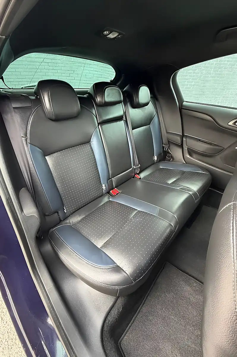 Used 2016 DS Automobiles DS 4 Prestige Ink Blue Met - Eku - Interior and Exterior details 18