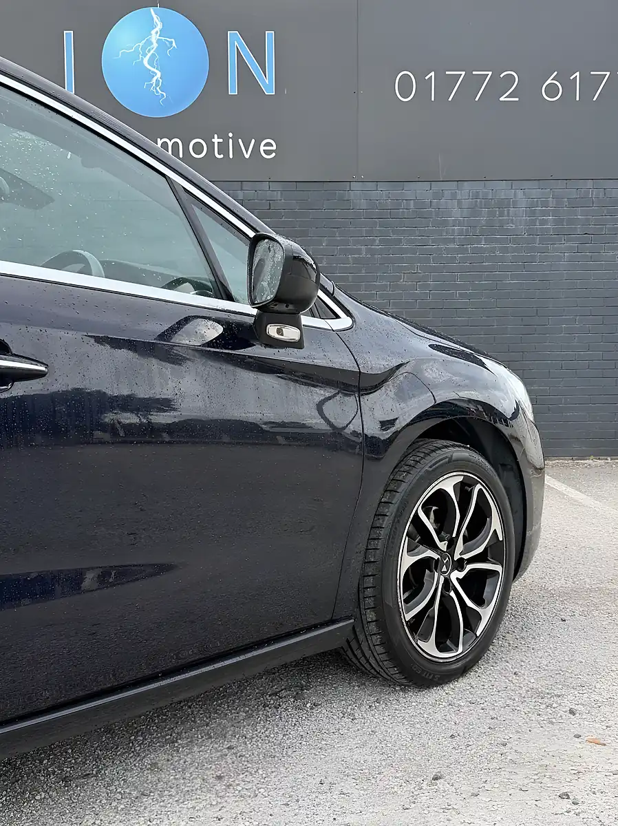 Used 2016 DS Automobiles DS 4 Prestige Ink Blue Met - Eku - Interior and Exterior details 6