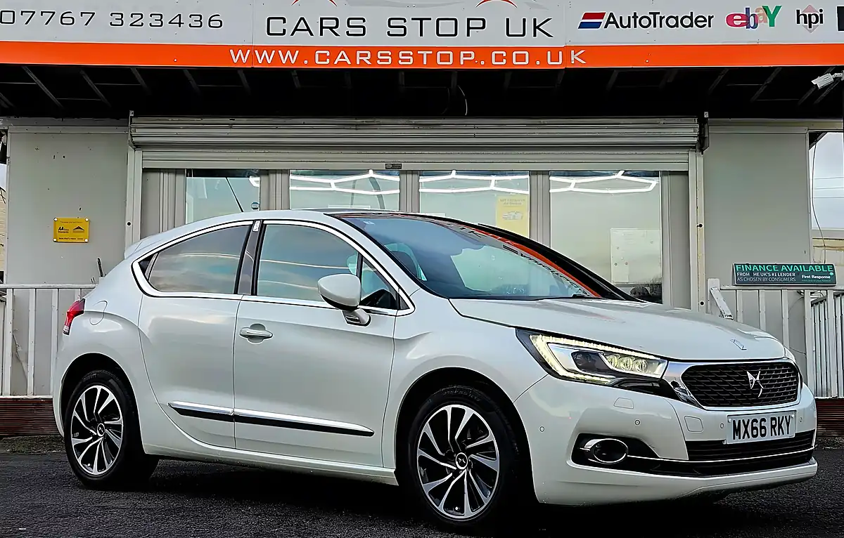 Used 2016 DS Automobiles DS 4 Prestige White - Interior and Exterior details 4