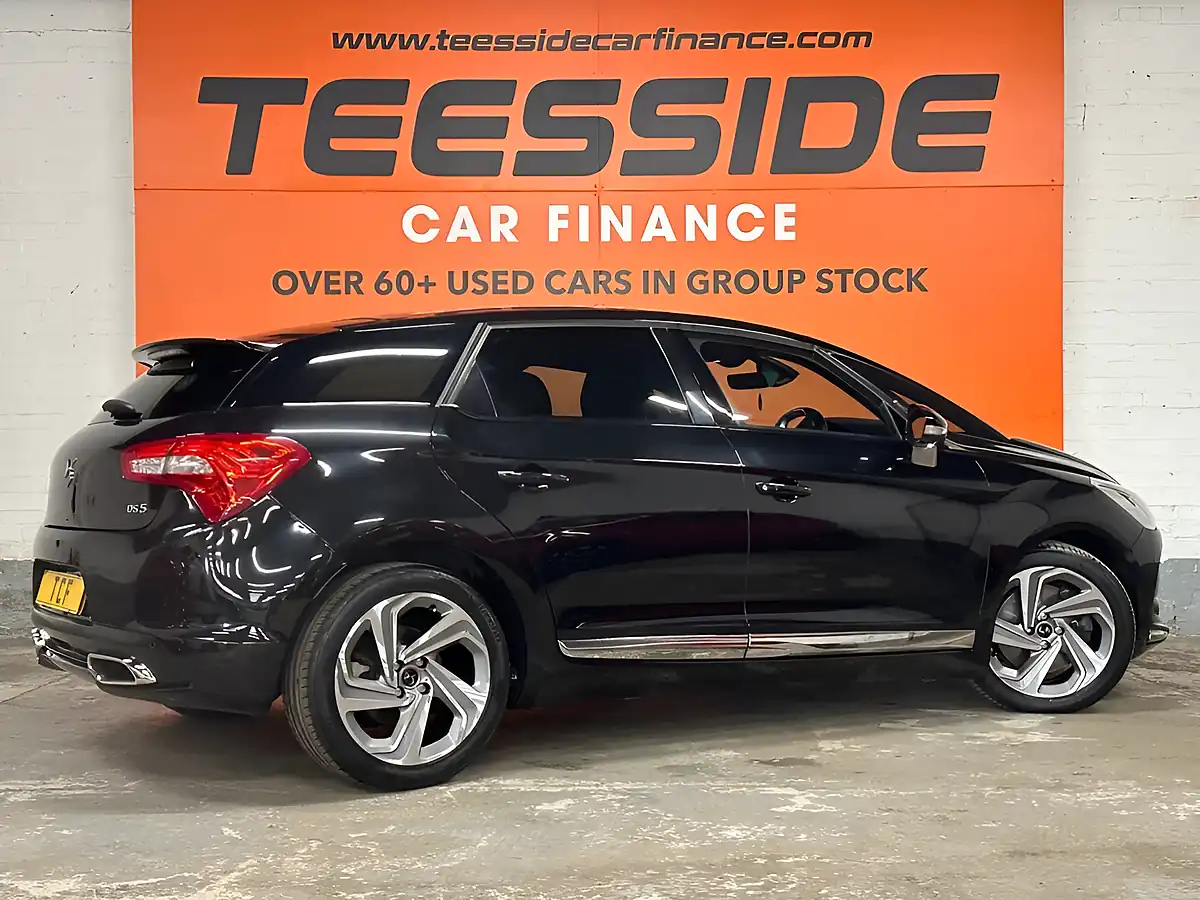Used 2016 DS Automobiles DS 5 Elegance Black - Interior and Exterior details 9