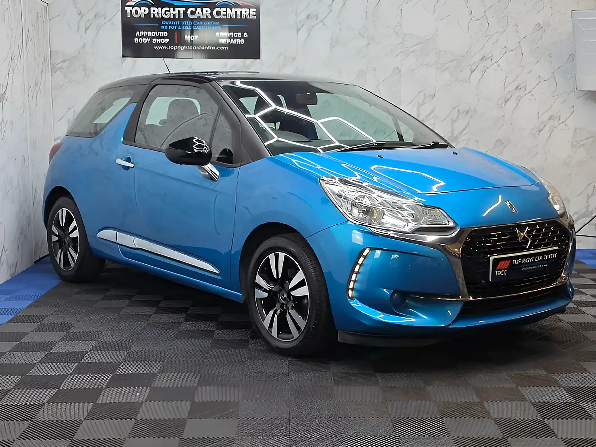 Used 2016 DS DS 3 Chic Blue - Front View