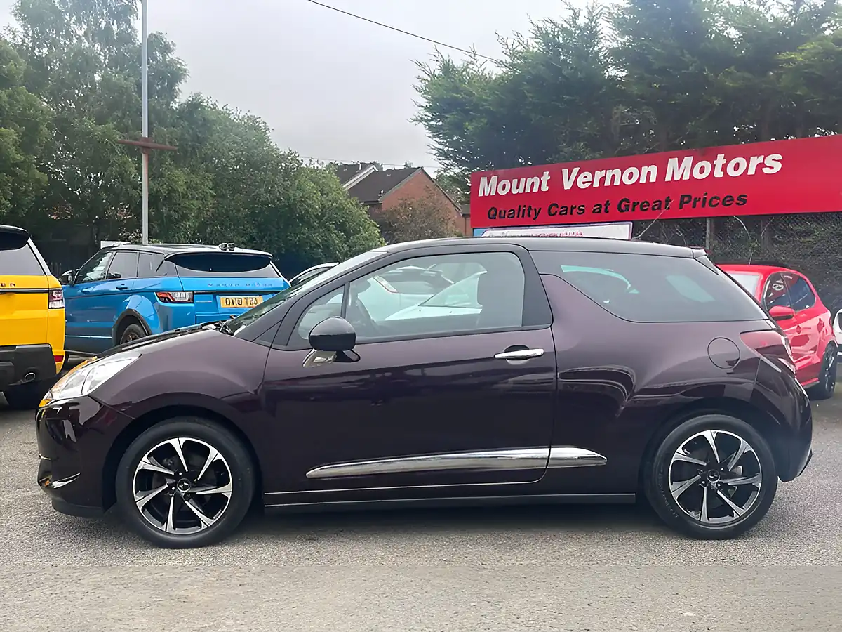 Used 2016 DS DS 3 Elegance Purple - Interior and Exterior details 3