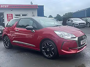 Used 2016 DS DS 3 Elegance Red - Interior and Exterior details 10