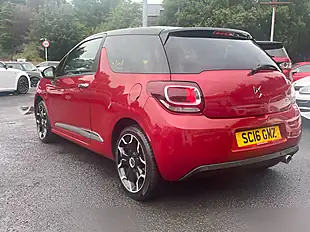 Used 2016 DS DS 3 Elegance Red - Interior and Exterior details 6