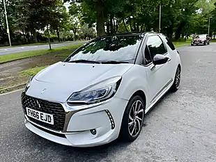 Used 2016 DS DS 3 Givenchy Le Makeup White - Interior and Exterior details 3