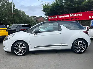 Used 2016 DS DS 3 Givenchy Le Makeup White - Interior and Exterior details 5