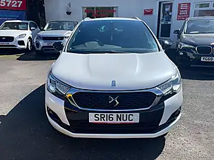Used 2016 DS DS 4 Crossback White - Interior and Exterior details 11