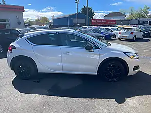 Used 2016 DS DS 4 Crossback White - Interior and Exterior details 9