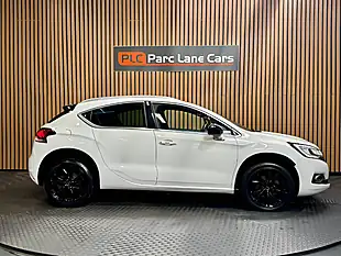 Used 2016 DS DS 4 Crossback White - Interior and Exterior details 2