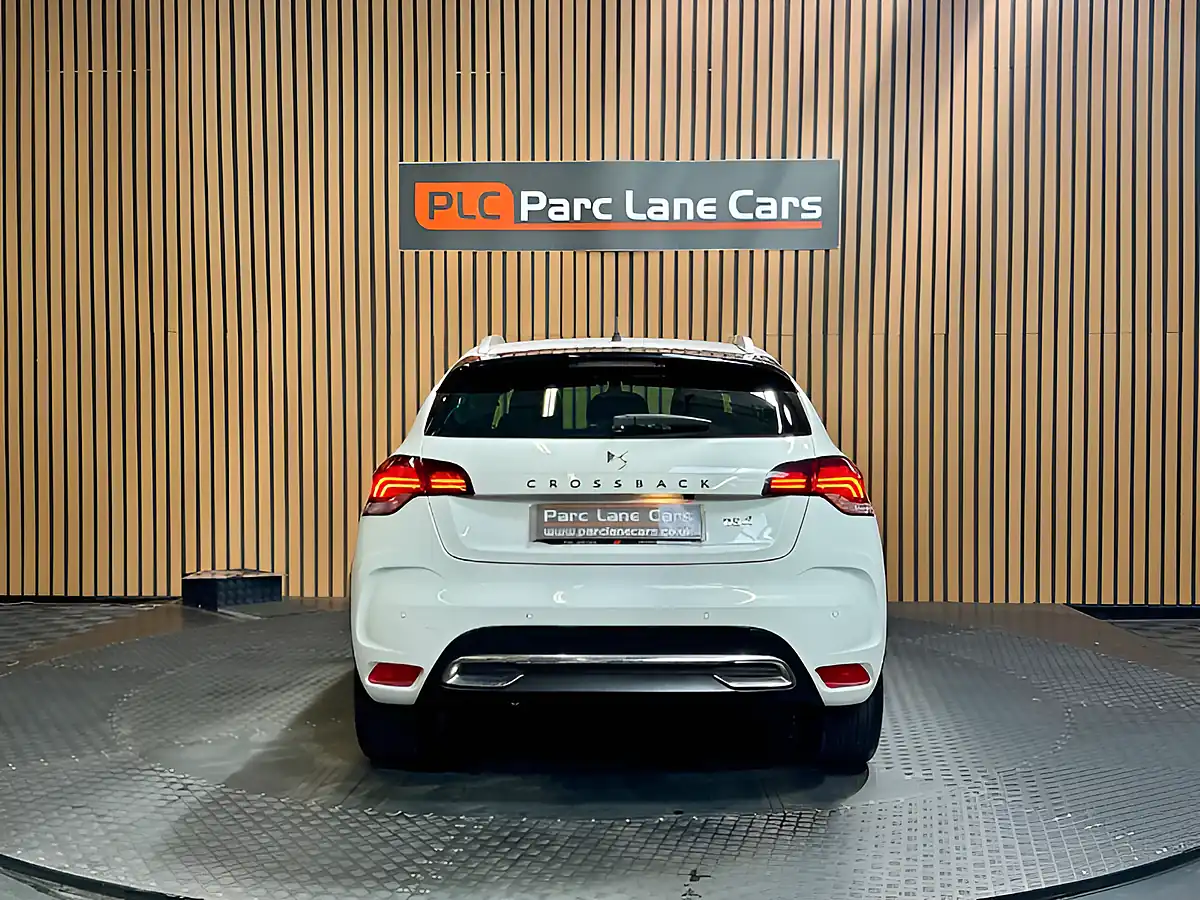 Used 2016 DS DS 4 Crossback White - Interior and Exterior details 4