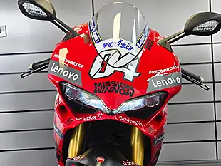 Used 2016 Ducati 1299 Panigale S Red - Interior and Exterior details 10
