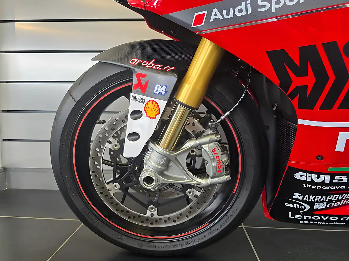 Used 2016 Ducati 1299 Panigale S Red - Interior and Exterior details 19