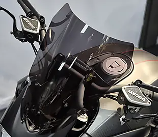 Used 2016 Ducati Diavel Carbon Ashphalt Grey/Carbon - Interior and Exterior details 11