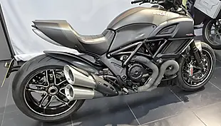 Used 2016 Ducati Diavel Carbon Ashphalt Grey/Carbon - Interior and Exterior details 2