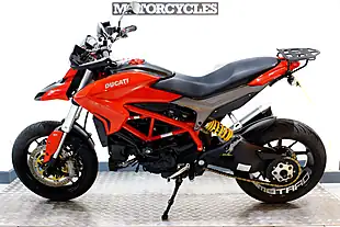 Used 2016 Ducati Hypermotard 939 Red - Interior and Exterior details 8