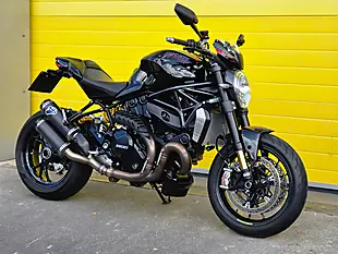 Used 2016 Ducati Monster 1200 R Black - Interior and Exterior details 3
