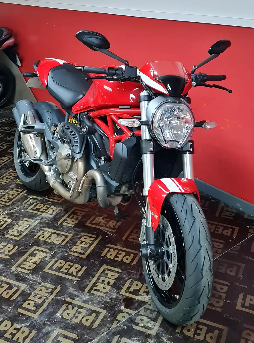 Used 2016 Ducati Monster 821 Red - Interior and Exterior details 11