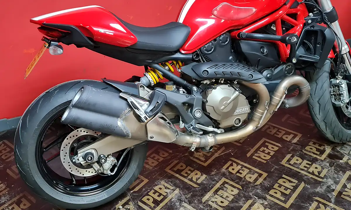 Used 2016 Ducati Monster 821 Red - Interior and Exterior details 15