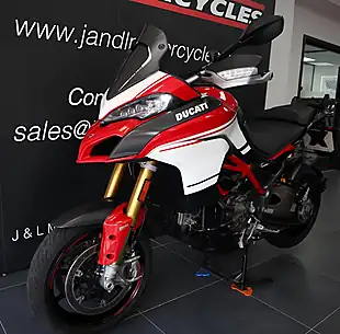Used 2016 Ducati Multistrada 1200 Pikes Peak Touring Red - Interior and Exterior details 8