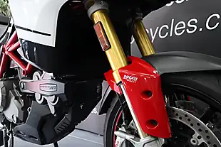 Used 2016 Ducati Multistrada 1200 Pikes Peak Touring Red - Interior and Exterior details 9