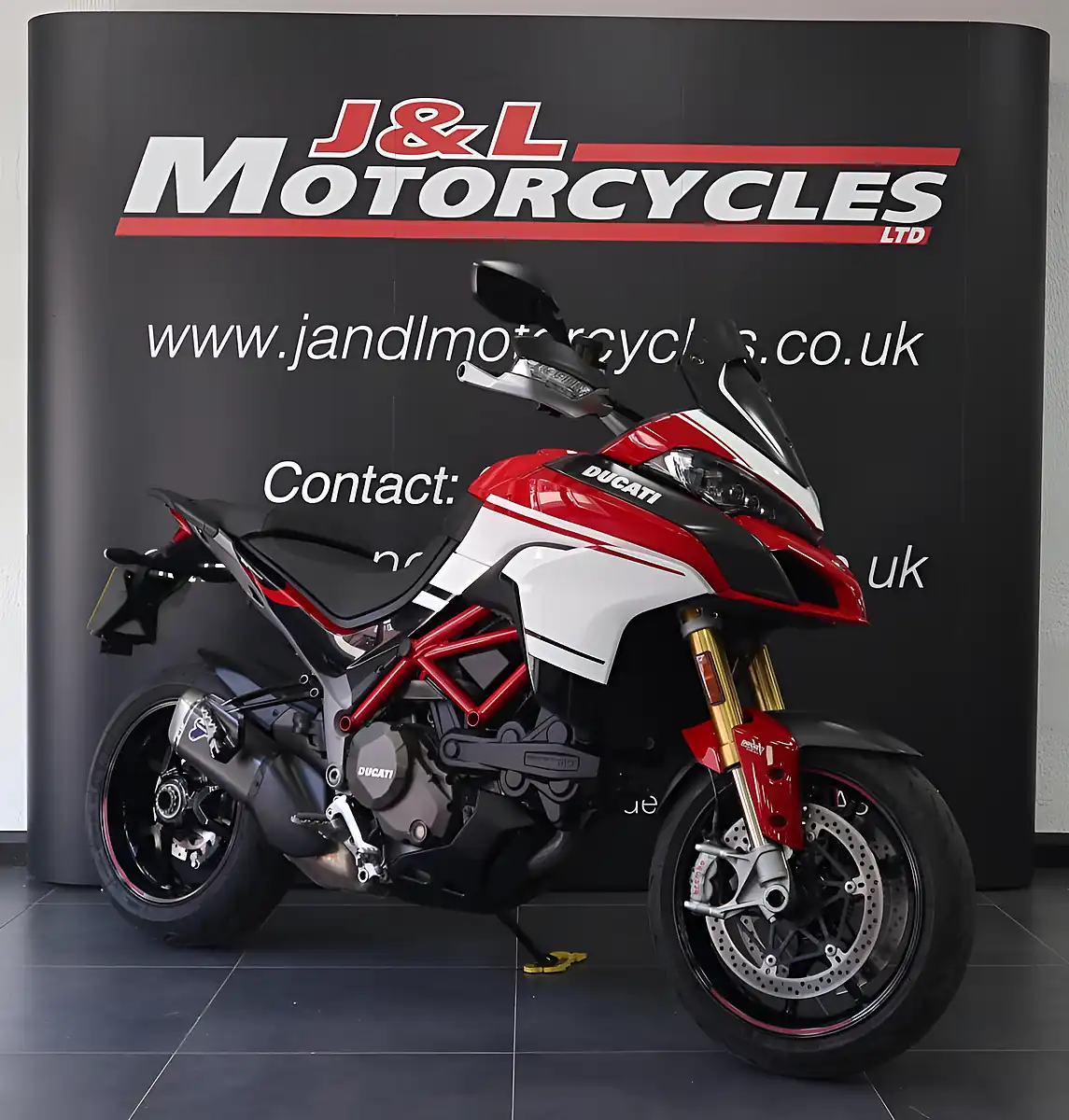 Used 2016 Ducati Multistrada 1200S Pikes Peak Red - Interior and Exterior details 3