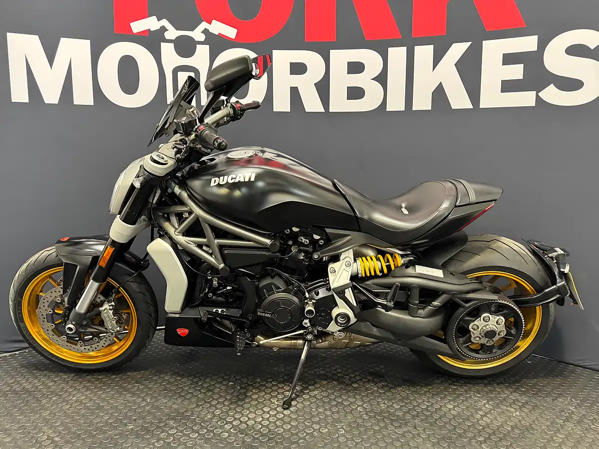 Used 2016 Ducati Xdiavel - Interior and Exterior details 4