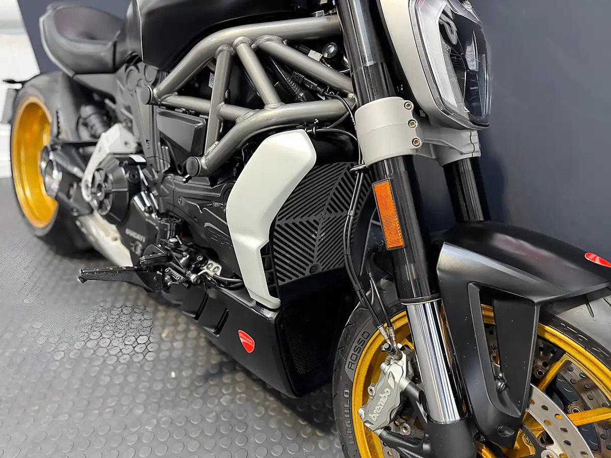 Used 2016 Ducati Xdiavel - Interior and Exterior details 7